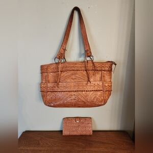 American West Leather Bag And Wallet Set